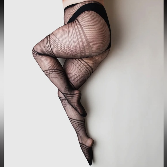 Black Patterned Tights - Picture 4 of 5